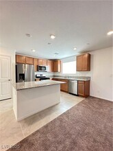 5449 Lynn Crk Ave in Las Vegas, NV - Building Photo - Building Photo