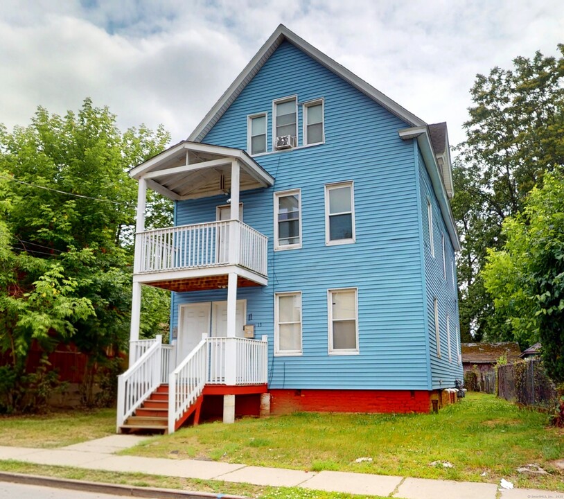 11 Judson St in Hartford, CT - Building Photo