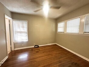 1205 Fairwood Rd in Austin, TX - Building Photo - Building Photo