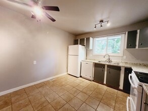 7211-7180 180 St NW in Edmonton, AB - Building Photo - Building Photo