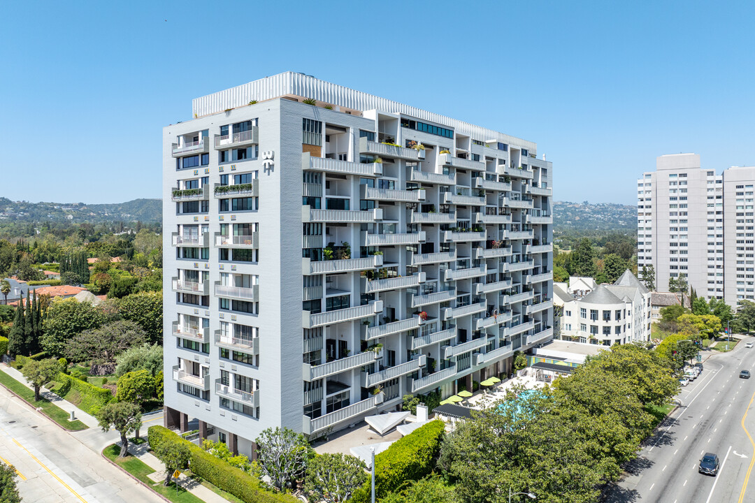 Wilshire Terrace in Los Angeles, CA - Building Photo