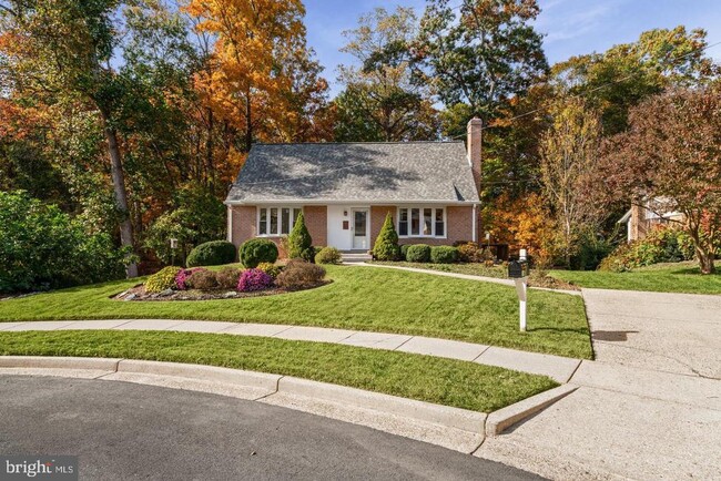 7006 Elkton Dr in West Springfield, VA - Building Photo - Building Photo