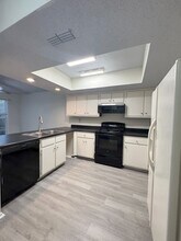 3092 S Wesley Ct in Memphis, TN - Building Photo - Building Photo