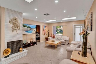 1430 Washington St in Hollywood, FL - Building Photo - Building Photo