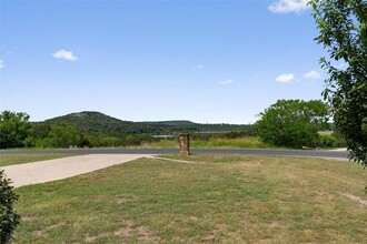 2179 Pirtle Dr in Salado, TX - Building Photo - Building Photo