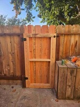 5138 E Ashlan Ave in Fresno, CA - Building Photo - Building Photo
