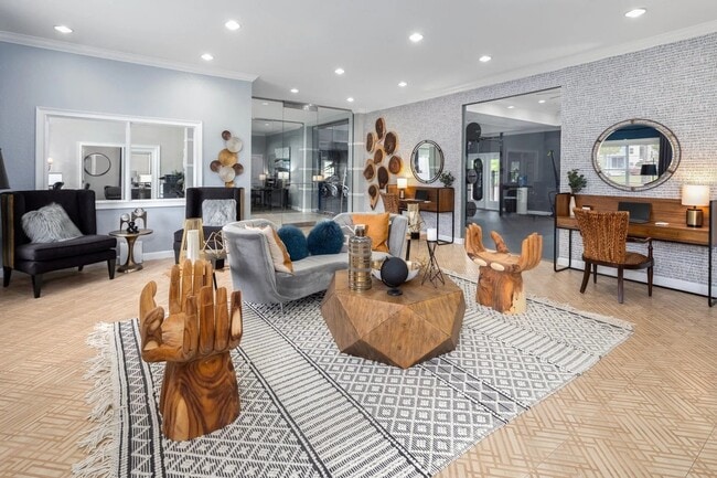 Mezza Premier Apartments in Jacksonville, FL - Building Photo - Building Photo