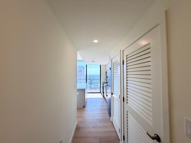 property at 405 NW 6th St