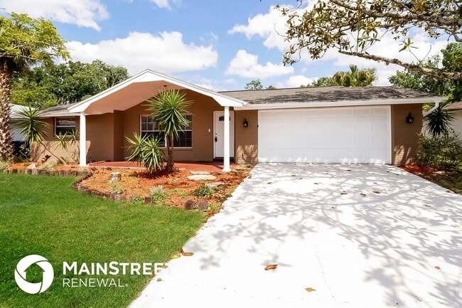 7824 Cherrytree Ln in New Port Richey, FL - Building Photo - Building Photo
