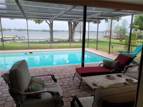 11314 Harborside Dr in Largo, FL - Building Photo - Building Photo