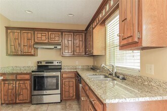 10616 S Blackwelder Ave in Oklahoma City, OK - Building Photo - Building Photo