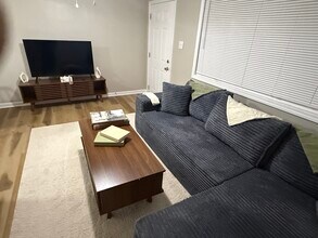 117 N Helen St in Fayetteville, NC - Building Photo - Building Photo