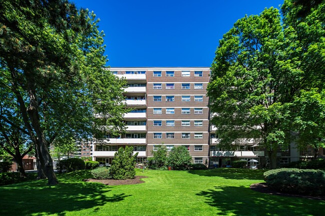111 and 121 Combermere Drive in Toronto, ON - Building Photo - Building Photo