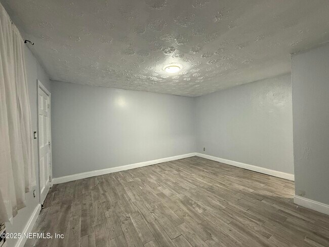 1574 W 14th St in Jacksonville, FL - Building Photo - Building Photo