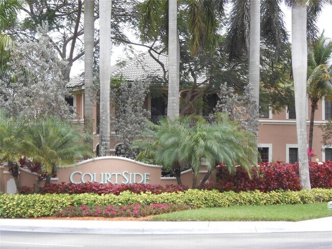 2684 Center Ct Dr in Weston, FL - Building Photo - Building Photo