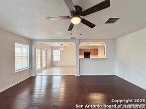 2715 Moonrock in Converse, TX - Building Photo - Building Photo
