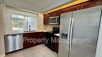 11766 White Horse Rd in Jacksonville, FL - Building Photo - Building Photo