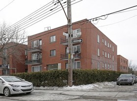 3235 Goyer in Montréal, QC - Building Photo