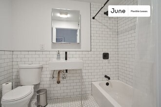 Charming Private ROOM in Bed-Stuy, Unit 1 in Brooklyn, NY - Foto de edificio - Building Photo