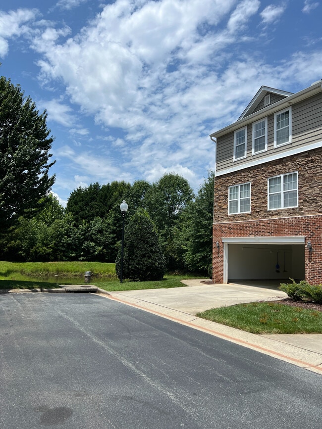 property at 22 Dunlevy Way