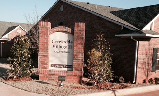 Creekside Village II in Edmond, OK - Building Photo