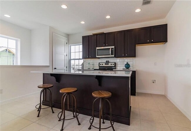 8212 Nemours Pkwy in Orlando, FL - Building Photo - Building Photo
