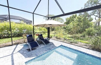 1055 Waterline Ct in Sarasota, FL - Building Photo - Building Photo