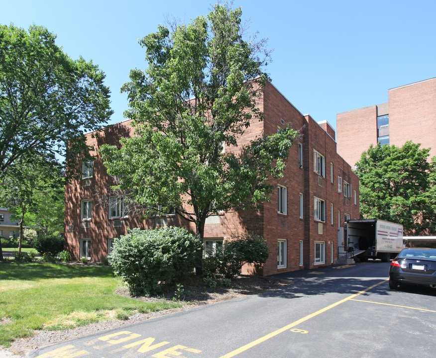 610 East Ave in Rochester, NY - Building Photo