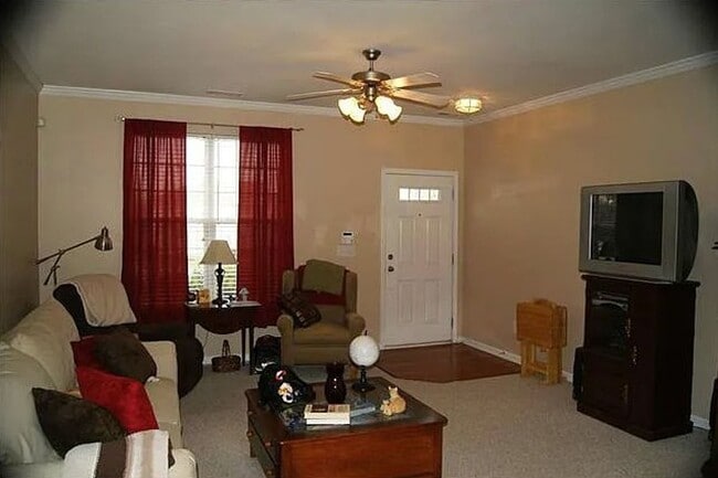 21 Canary Ct in Durham, NC - Building Photo - Building Photo