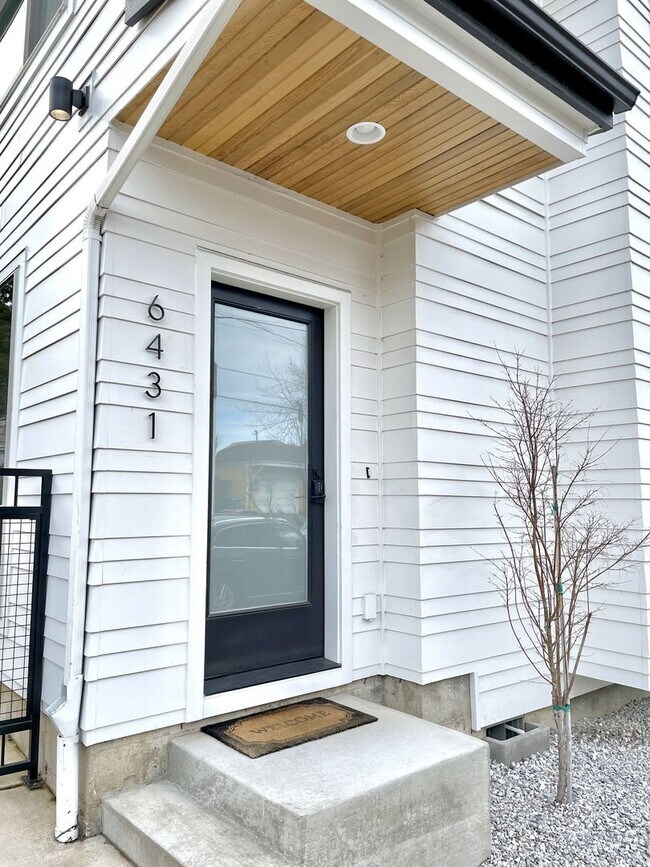6431 N Montana Ave in Portland, OR - Building Photo - Building Photo