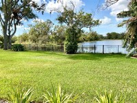 4230 Shady Oaks Ct in Sarasota, FL - Building Photo - Building Photo