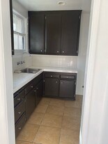 1238 E 123rd St in Los Angeles, CA - Building Photo