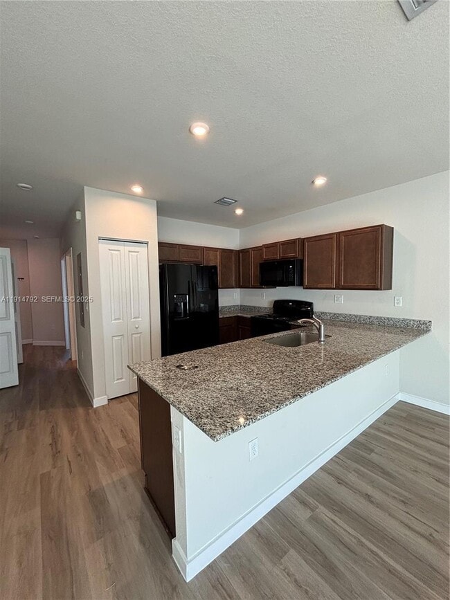 1021 NW 5th Ave in Florida City, FL - Building Photo - Building Photo