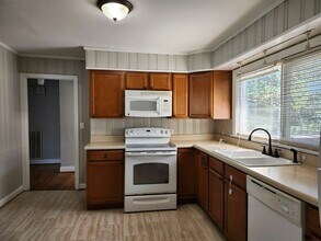 5022 Golfview Dr in Chattanooga, TN - Building Photo - Building Photo