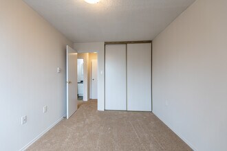 Highview Glen in London, ON - Building Photo - Building Photo