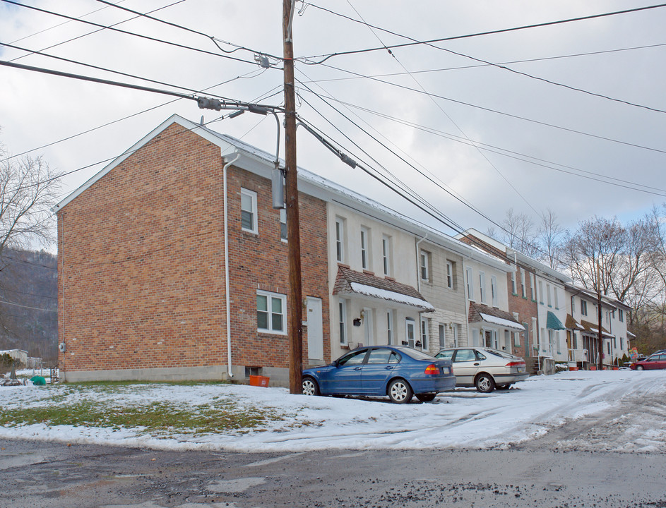 701-725 N Spring St in Bellefonte, PA - Building Photo