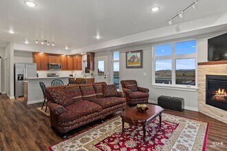 2101 Bowpicker Ln in Kenai, AK - Building Photo - Building Photo