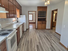 526 Martinson N in Wichita, KS - Building Photo - Building Photo