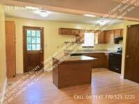 263 Mona Pl photo'