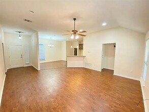 132 Hedgerow Ln in Lewisville, TX - Building Photo - Building Photo