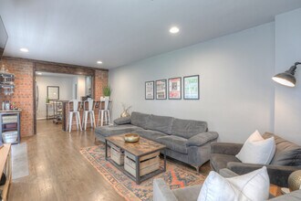 1714B Villa Pl in Nashville, TN - Building Photo - Building Photo