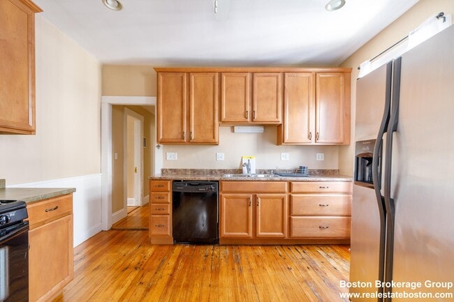 property at 24 Willis St