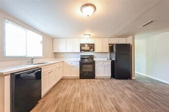 3149 Oak Hill Rd in Carrollton, TX - Building Photo - Building Photo