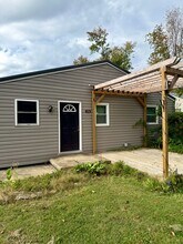 1228 Indian Ridge Rd in Johnson City, TN - Building Photo - Building Photo