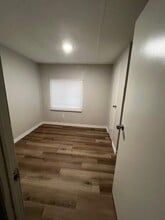 2018 Waller St in Waller, TX - Building Photo - Building Photo