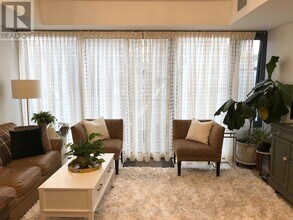 60 Colborne St in Toronto, ON - Building Photo - Building Photo