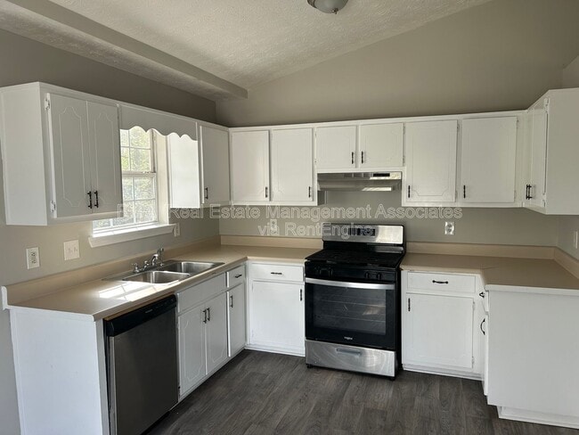 118 Tuscany Ln in Griffin, GA - Building Photo - Building Photo