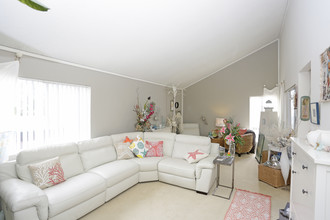 Sea Environment Apartments in Huntington Beach, CA - Foto de edificio - Interior Photo