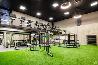 201 Newark Pompton Turnpike in Little Falls, NJ - Building Photo - Building Photo