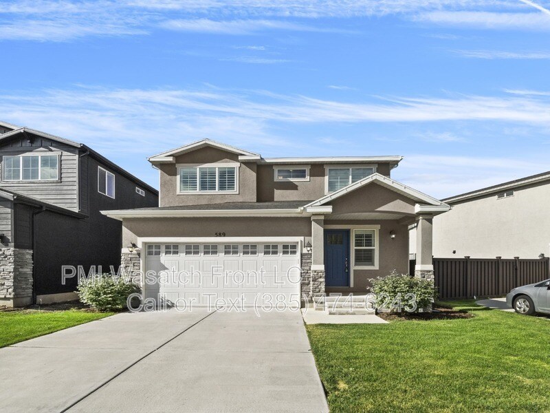 589 W Life Dr in Bluffdale, UT - Foto de edificio